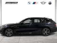 Gebraucht BMW 330e Comfort Edition 292 PS (214 kW) 2025 Schwarz Kombi