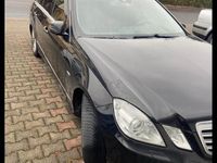 Gebraucht Mercedes E250 204 PS (150 kW) 2010 Schwarz Kombi