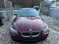 Gebraucht BMW 525 Sport Line 218 PS (160 kW) 2005 Rot Kombi