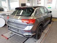 gebraucht VW T-Roc Style 1.5TSI DSG Spurh Totwinkel CAM Navi