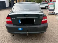 Gebraucht Opel Vectra 90 PS (66 kW) 1997 Grün Limousine