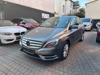 Gebraucht Mercedes B200 136 PS (100 kW) 2013 Grau Van / Kleinbus