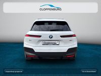 Gebraucht BMW iX 239 kW (326 PS) 2021 Weiß SUV