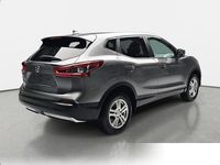 Gebraucht Nissan Qashqai N-Connecta 163 PS (119 kW) 2017 Metallic SUV
