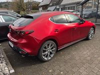 Gebraucht Mazda 3 Exclusive-Line 140 PS (102 kW) 2026 Rot Limousine
