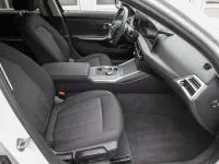 Gebraucht BMW 318 Comfort Edition 150 PS (110 kW) 2025 Weiß Kombi