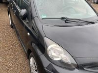 Gebraucht Toyota Aygo 68 PS (50 kW) 2014 Kleinwagen