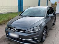 Gebraucht VW Golf VII Sound 150 PS (110 kW) 2017 Grau Limousine