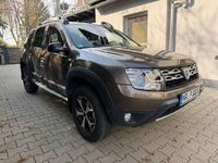 Second-hand Dacia Duster Prestige 114 CP (83 kW) 2017 Maro SUV