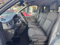 Neu Renault Trafic 150 PS (110 kW) 2025 Schiefergrau Van / Kleinbus