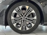 Gebraucht Mercedes E220 Advanced 197 PS (144 kW) 2025 Lack obsidianschwarz Limousine