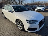 Gebraucht Audi A4 Sport 136 PS (100 kW) 2024 Weiß Kombi