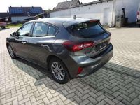 Gebraucht Ford Focus Titanium 125 PS (91 kW) 2023 Magneticgrau (metallic) Kleinwagen