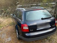 Second-hand Audi A4 131 CP (96 kW) 2001 Albastru Break