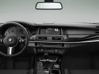 Gebraucht BMW 525 Sport Line 218 PS (160 kW) 2015 Blau Kombi