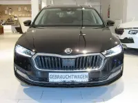 Gebraucht Skoda Octavia 204 PS (150 kW) 2021 Blackmagic perleffe Kombi