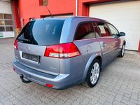Gebraucht Opel Vectra Edition 155 PS (114 kW) 2006 Silber Kombi