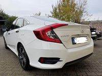 Gebraucht Honda Civic Prestige 182 PS (133 kW) 2018 Weiß Limousine