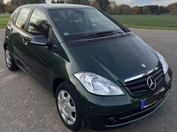 Gebraucht Mercedes A160 95 PS (69 kW) 2010 Grün Limousine