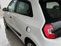 Gebraucht Renault Twingo Intens 65 PS (47 kW) 2019 Weiß Kleinwagen