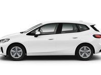 Gebraucht BMW 220 Active Tourer 170 PS (125 kW) 2025 Alpinweiss uni Van / Kleinbus