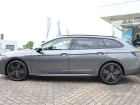 Gebraucht VW Passat R-line 150 PS (110 kW) 2026 Grau Kombi