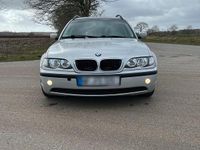 Gebraucht BMW 320 170 PS (125 kW) 2002 Silber Kombi