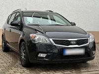 Gebraucht Kia Ceed 90 PS (66 kW) 2010 Grau Kleinwagen