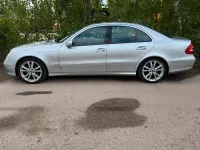 Gebraucht Mercedes E320 Elegance 224 PS (164 kW) 2003 Grau Limousine