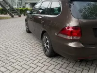 Gebraucht VW Golf VI 105 PS (77 kW) 2011 Braun Kleinwagen