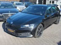 Gebraucht Skoda Superb SportLine 150 PS (110 kW) 2023 Schwarzmagic perleffekt Kombi