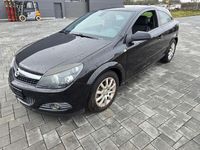 Gebraucht Opel Astra Innovation 116 PS (85 kW) 2009 Saphirschwarz mi2 Kleinwagen