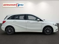 Gebraucht Mercedes B180 122 PS (89 kW) 2011 Weiß Van / Kleinbus