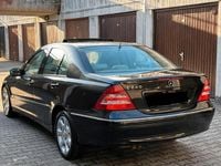 Gebraucht Mercedes C240 170 PS (125 kW) 2004 Schwarz Limousine
