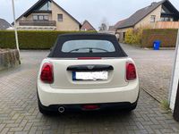Gebraucht Mini Cooper Classic 136 PS (100 kW) 2020 Weiß Kleinwagen