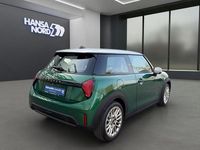 Gebraucht Mini Cooper Favoured 156 PS (114 kW) 2024 Grün Kleinwagen