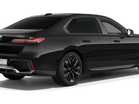 Gebraucht BMW 740 Comfort Edition 299 PS (219 kW) 2025 Schwarz Limousine