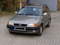 gebraucht Opel Astra Caravan 16V Club # AHK*ABS*Schiebedach*Klima*
