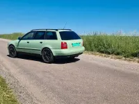Gebraucht Audi A4 125 PS (91 kW) 1996 Grün Kombi