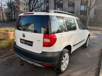 Gebraucht Skoda Yeti Plus Edition 105 PS (77 kW) 2013 Weiß SUV