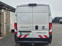 Gebraucht Fiat Ducato 140 PS (102 kW) 2019 Weiß Van