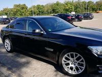 Gebraucht BMW 730 258 PS (189 kW) 2014 Limousine