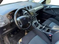 Gebraucht Ford S-MAX Business Edition 140 PS (102 kW) 2013 Polarsilbermetallic Van / Kleinbus