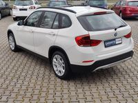 Gebraucht BMW X1 143 PS (105 kW) 2012 Weiß SUV