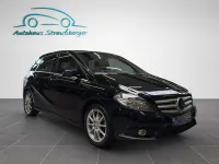Używany Mercedes B180 122 KM (89 kW) 2013 Czarny Minivan