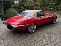 Second-hand Jaguar E-Type 268 CP (197 kW) 1974 Roșu Cabrio