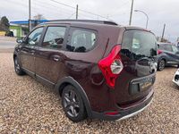 Gebraucht Dacia Lodgy Celebration 116 PS (85 kW) 2017 Braun Van / Kleinbus