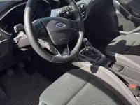 Gebraucht Ford Focus 101 PS (74 kW) 2019 Racerot Kombi