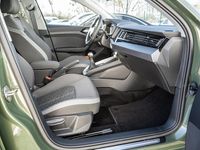 Gebraucht Audi A1 Basis 116 PS (85 kW) 2025 Distriktgrün metallic Limousine