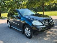 Gebraucht Mercedes ML320 224 PS (164 kW) 2007 Schwarz SUV